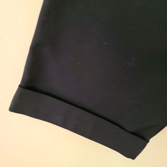 RICKI'S (New)Black Cropped (Cuffed) Pants - Picture 3 of 13